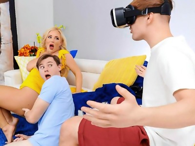 savannah vr bond